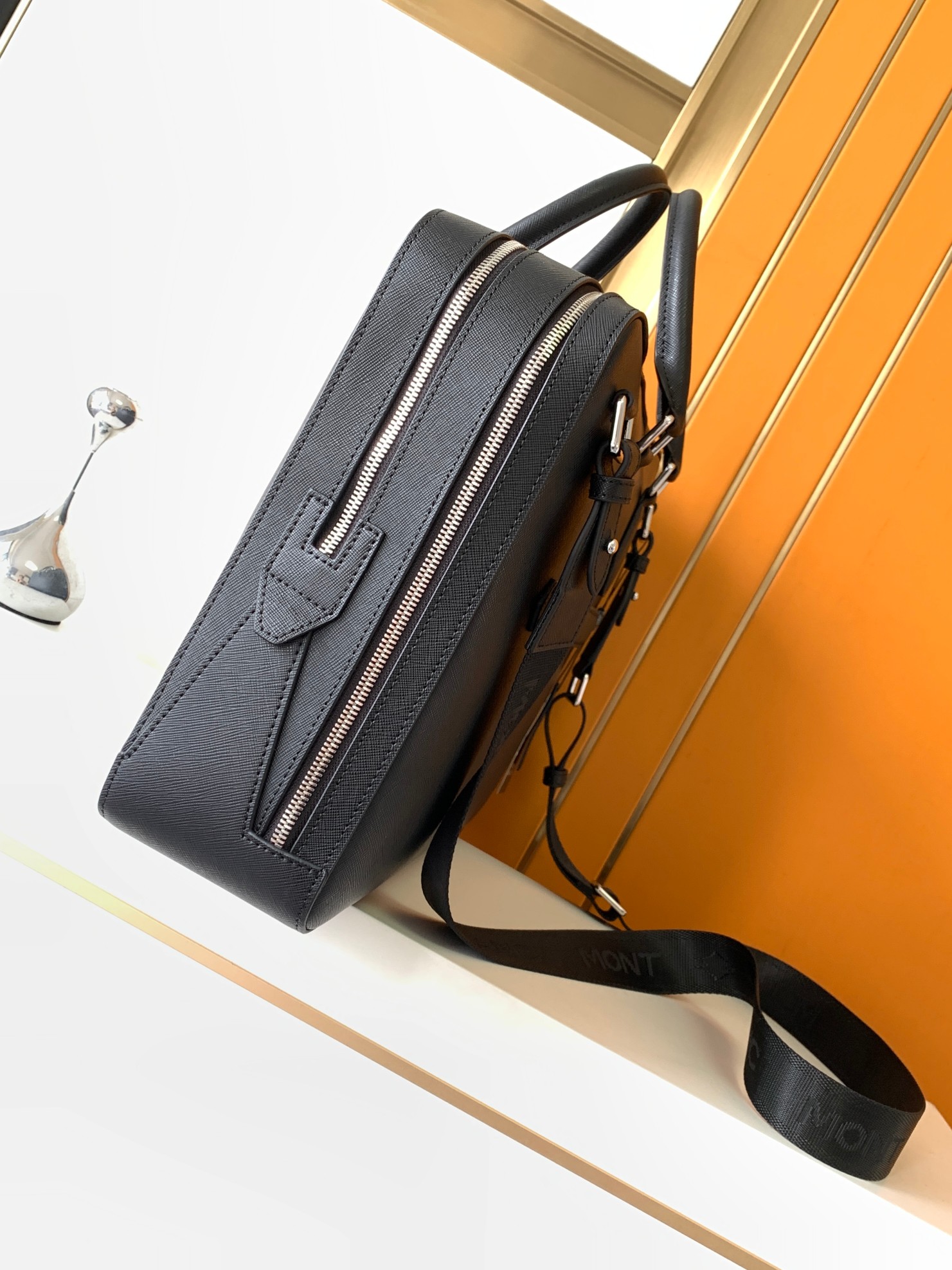 Borse a Mano di Lusso da Uomo, - Leather Briefcase recensione e prezzo