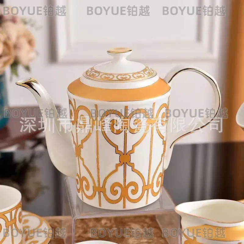 Set di Tazza e Piattino in Cer - Luxury Gift Set recensione e prezzo