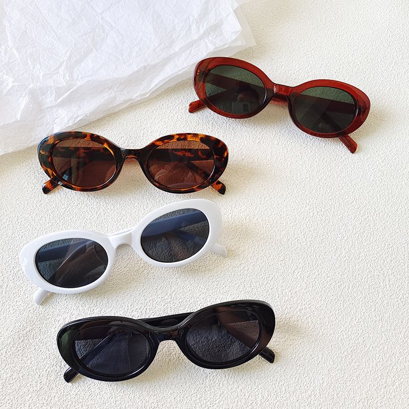 Occhiali da Sole Ovali Vintage - Sunglasses Uv400 recensione e prezzo