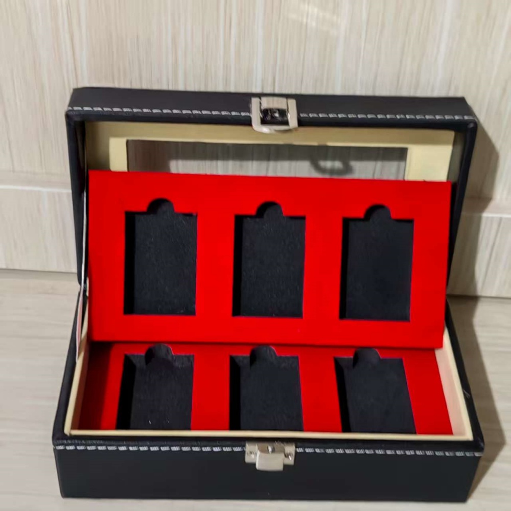 Retro a due strati 6 griglie a - Premium Cigar Case recensione e prezzo