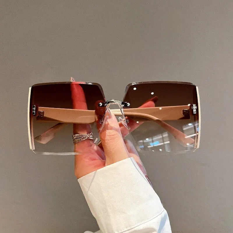 Nuovi Occhiali da Sole Quadrat - Designer Sunglasses recensione e prezzo