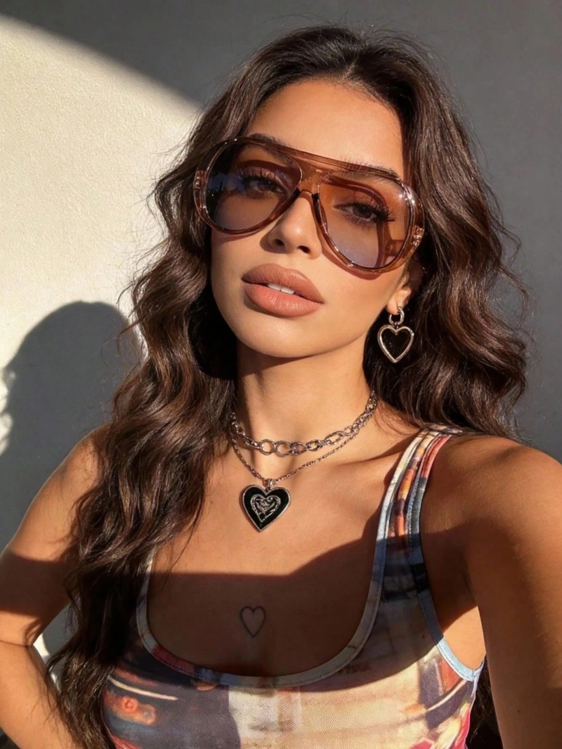 1/4 Pezzi Occhiali da Sole di  - Designer Sunglasses recensione e prezzo