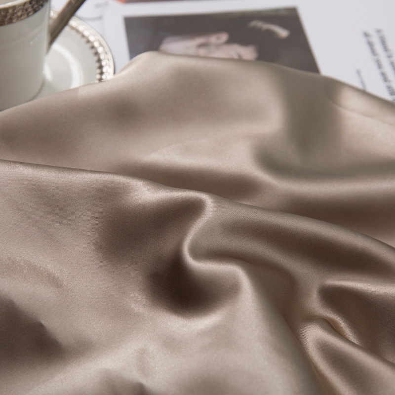 Federa in raso di seta per mem - Silk Pillowcase recensione e prezzo