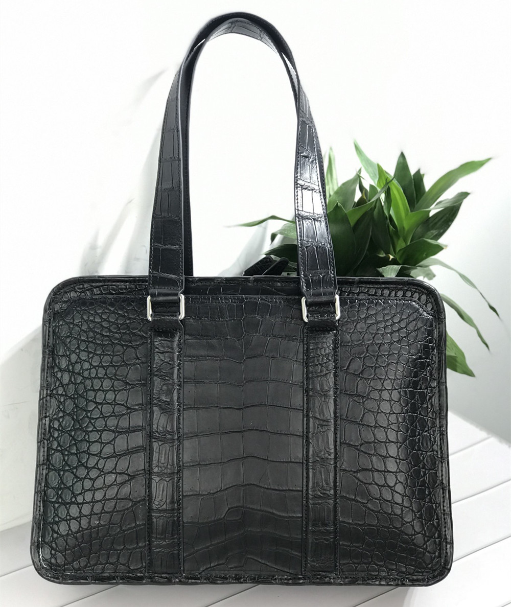 Nuova Borsa per Laptop in Vera - Leather Briefcase recensione e prezzo