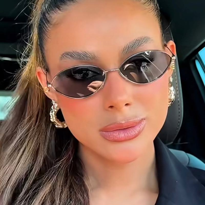 Occhiali da Sole Retrò Cat Eye - Designer Sunglasses recensione e prezzo