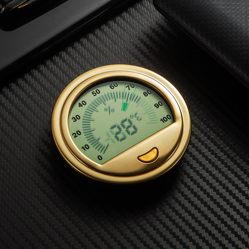 Mini igrometro per sigari Acce - Premium Cigar Case recensione e prezzo