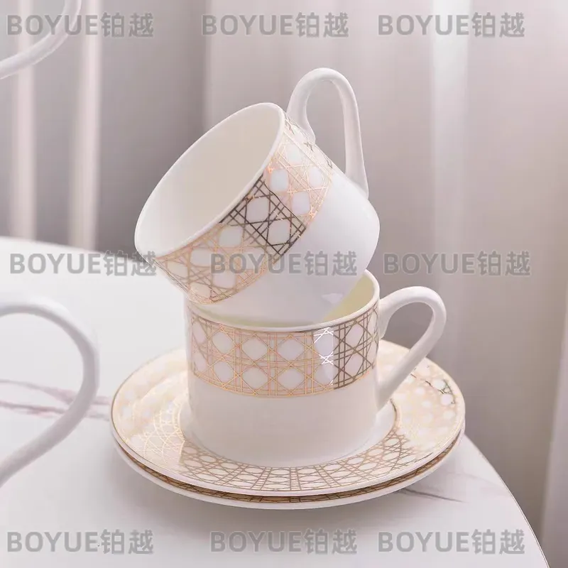 Set di Tazze da Caffè in Porce - Luxury Gift Set recensione e prezzo